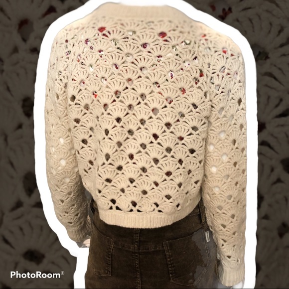 VINTAGE Wool Crochet Boho Cream Cropped Sweater - Picture 3 of 4